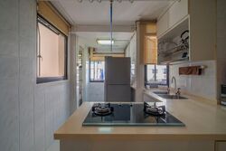 Blk 100 Crescent View (Queenstown), HDB 2 Rooms #581310871